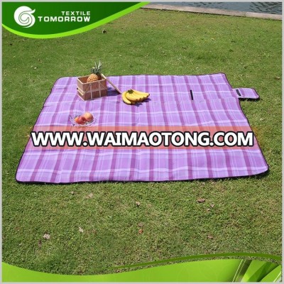 Custom 100% polyester purple knitted mini waterproof picnic blanket